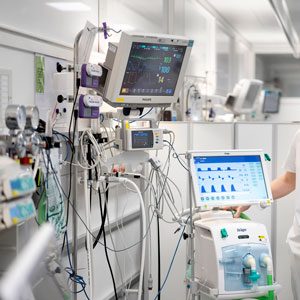 COMBAT-SHINE, digital hospital equipment for patient monitoring